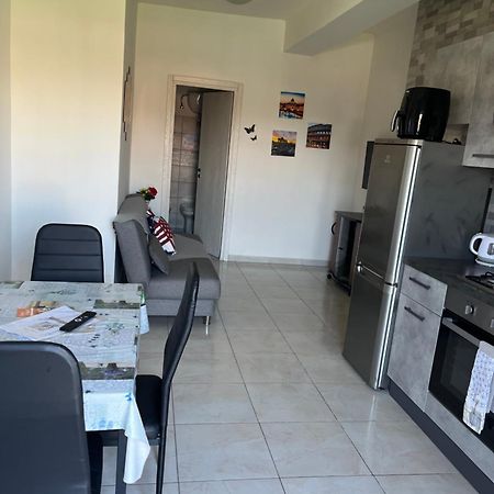 Apartamento Monolocale Rosy Fiumicino Exterior foto